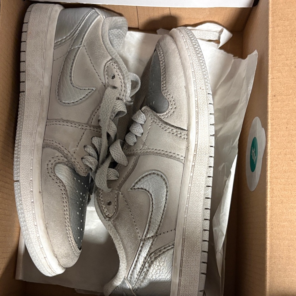 Jordan 1 Retro Low OG in Neutral Grey and Metallic Silver